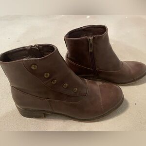 Women's Brown Leather Ankle Booties with Side Buttons